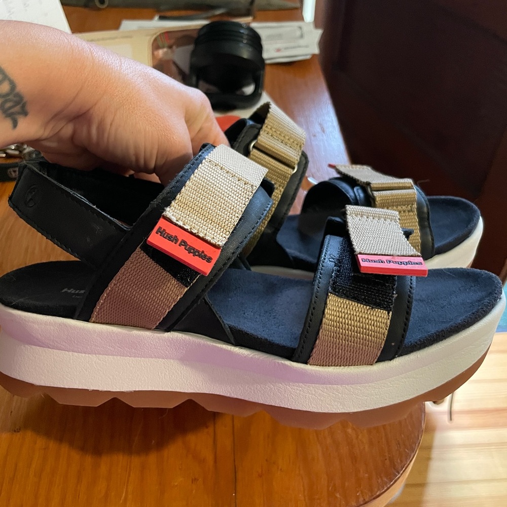 NWOT Andi Slingback Sandal- size 6